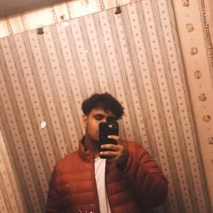 Meet your Posher, Roberto